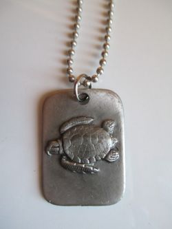 MADISON TRADER ~ SEA TURTLE PENDANT DOG TAG 24" DISTRESSED SILVER NECKLACE
