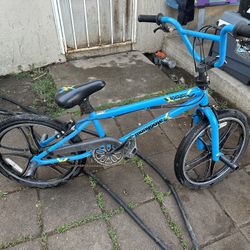Mongoose 20” Bmx Bike