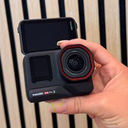 Insta360 Ace Pro 2 