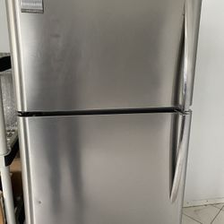 Frigidaire - Gallery