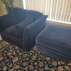 Love seat