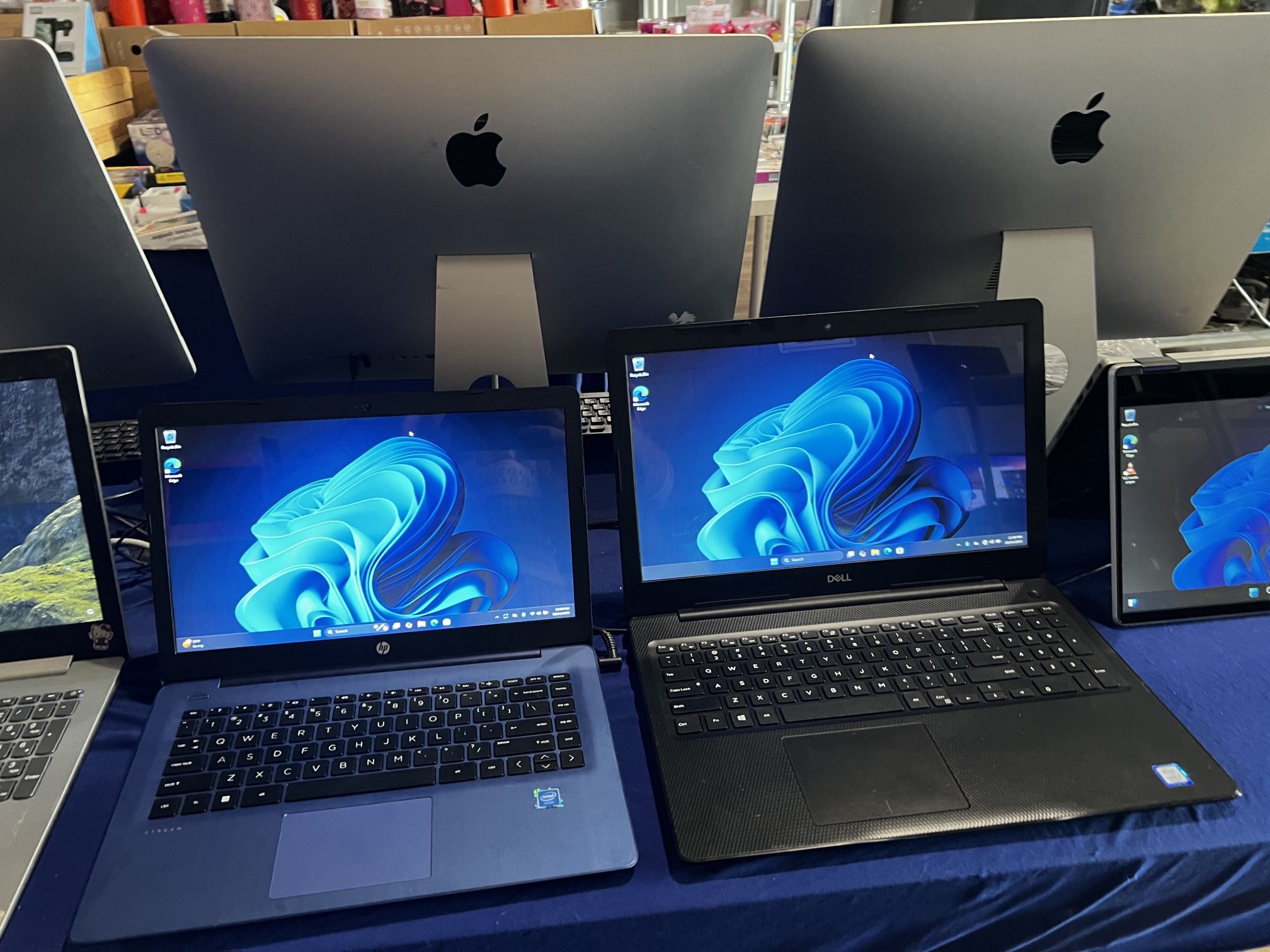 Laptops Windows 11. 10. MacBooks iMacs.