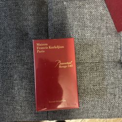 Masion Francis Kurkdjian Paris Baccarat Rouge 540