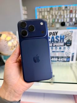 iPhone17 Pro Unlocked $950 256Gb