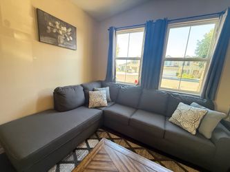2-pc Gray fabric Sectional
