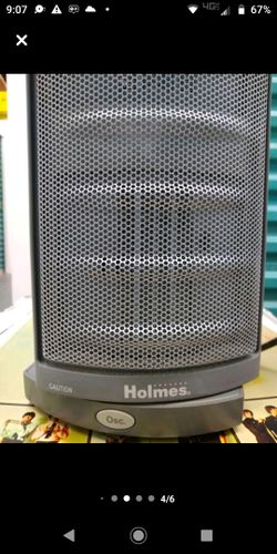 Holmes Oscillating Heater