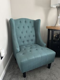 Wing Back Accent Chair