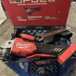 Milwaukee m18 4” grinder (tool only)