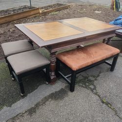 Wood 2 Tone Dining Table With Bench Seat