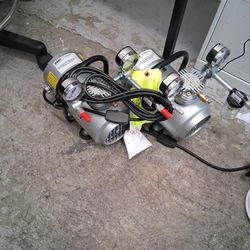 Gast Vacuum Pump 