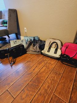 10 Kate Spade Purses