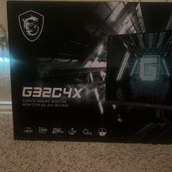 Selling 31.5 Curved Gaming Monitor 
