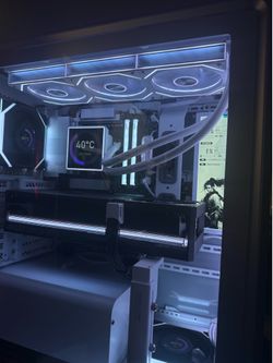 Gaming PC Ryzen 7 9800X3D/RTX 5080