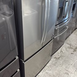 Whirlpool French Door Refrigerator 