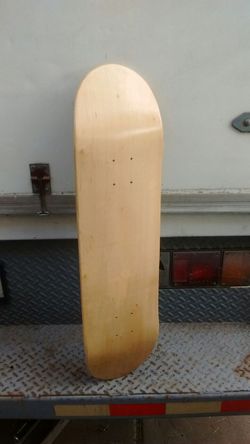 Skateboard and longboard
