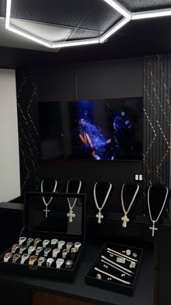 PLAIN JANE WATCHES - BUST DOWN WATCHES - BUST DOWN RINGS - BUST DOWN CHAINS - BUST DOWN BRACELETS - BUST DOWN PENDANTS - BUST DOWN EARRINGS