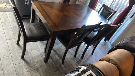 Dinette Table w/ 4 Chairs And 1 Bench