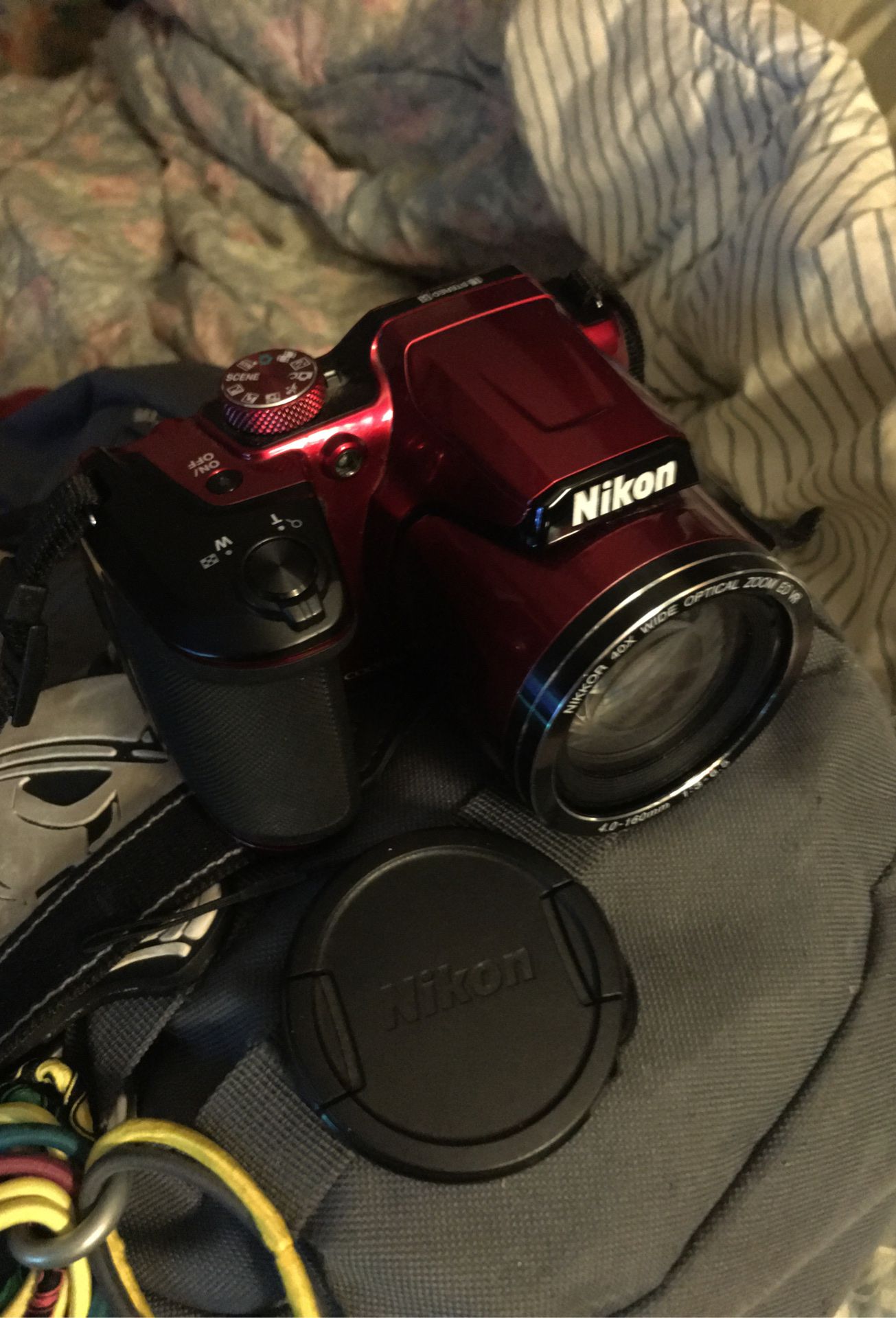 Nikon B500 coolpix 40x zoom