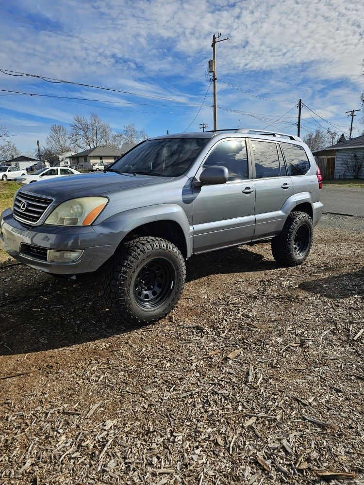 2003 Lexus GX 470