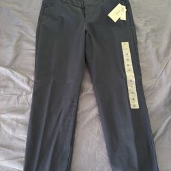 Old Navy Never Fade Pixie Pants New 10 Pixie 