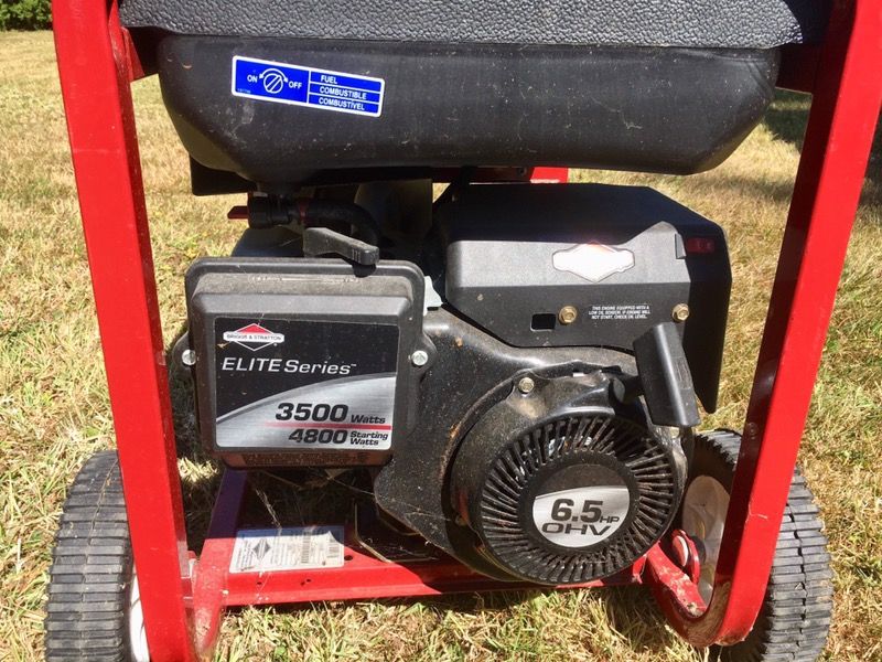 Briggs & Stratton Generator