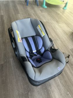 Baby Trend Car Seat