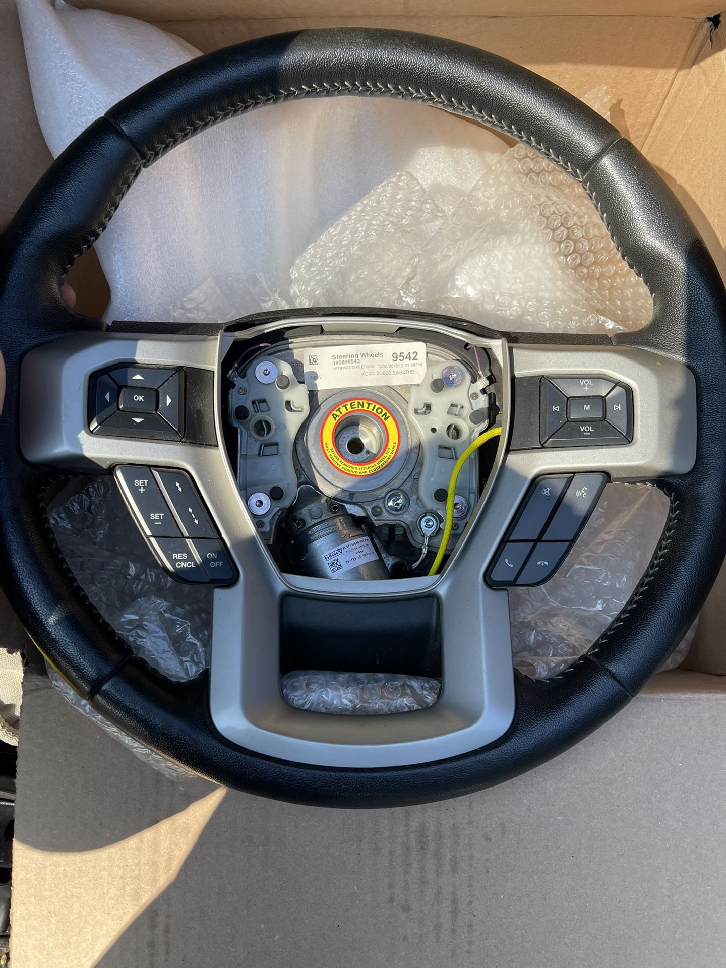 F250 Steering Wheel Platinum 