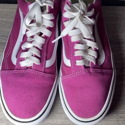 Women’s Pink Vans 