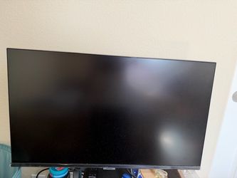 Samsung 32” smart monitor