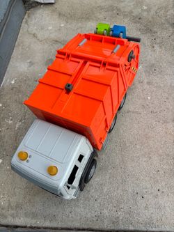 Garbage truck
