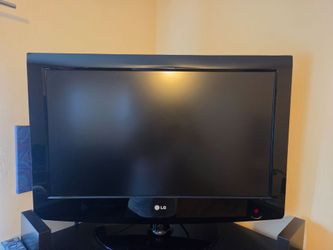 LG 32 inch Flat Sceen TV