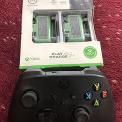 Xbox Series X Wireless Controller + PowerA Play and Charge Kit for Xbox Series X|S