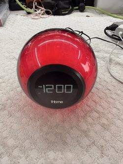 iHome Color-Changing LED Alarm Clock/Radio