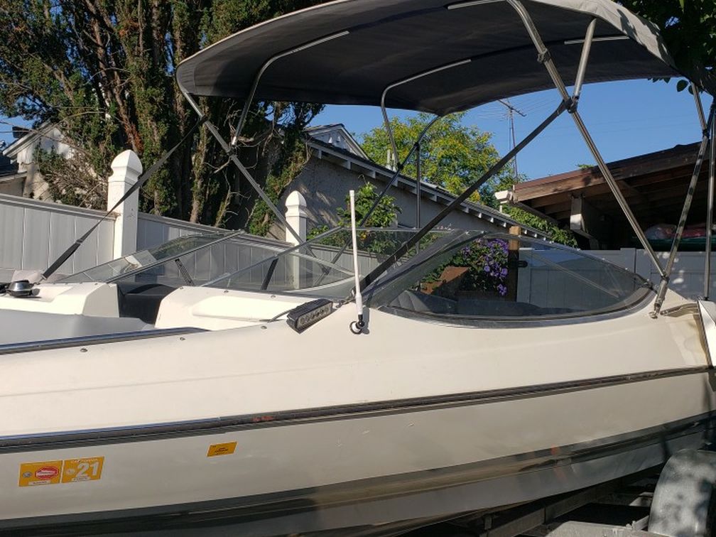 1990 bayliner capri