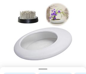 Base and natural flowers
