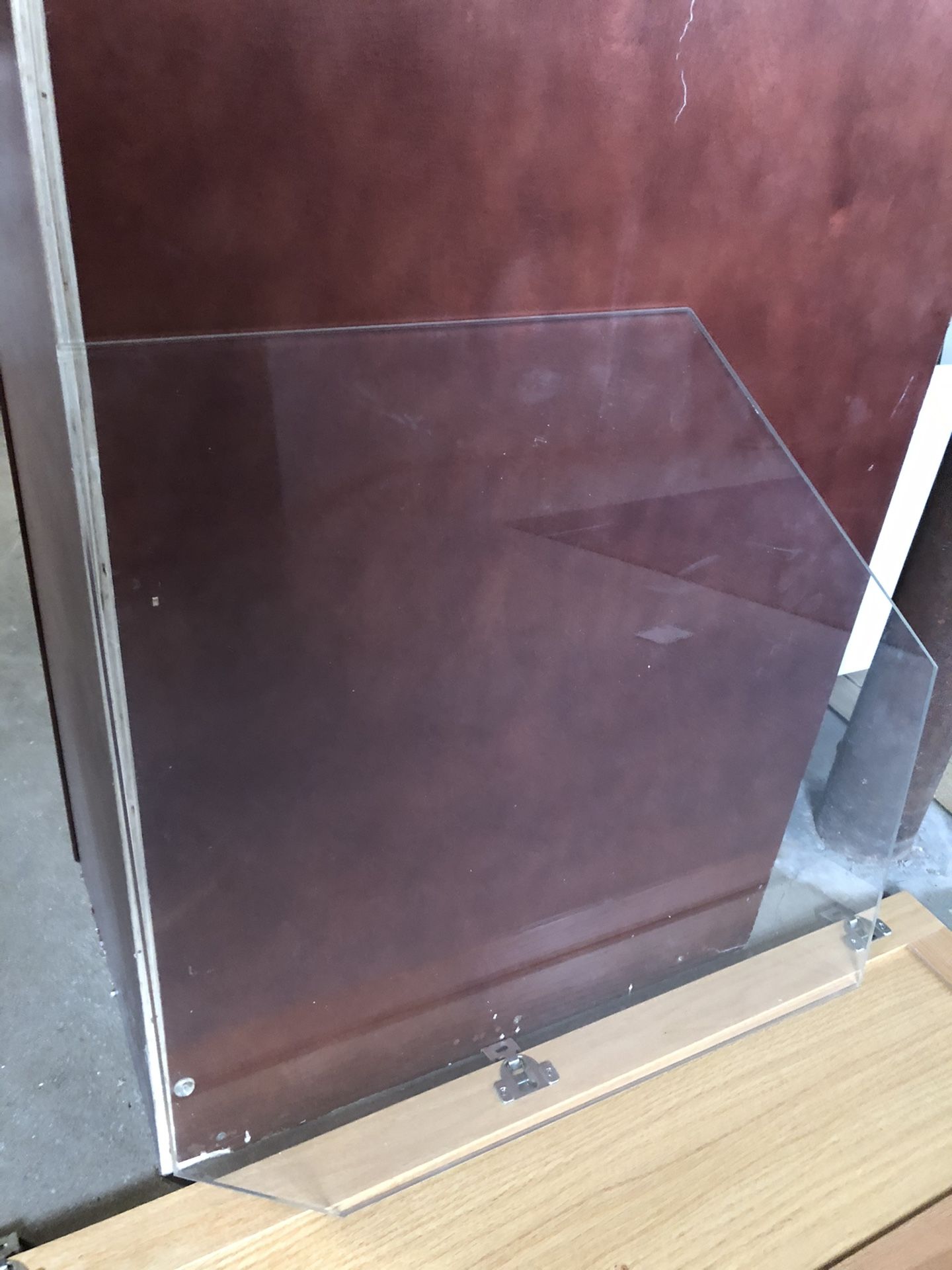 J& K Glass shelves for Corner kitchen cabinets