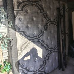 King Hybrid Bedset by Bob Mills (Delivery Option)