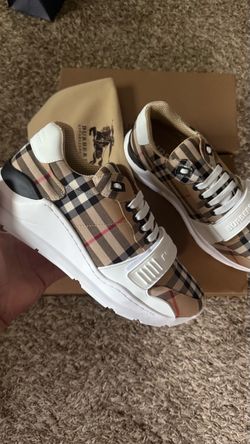 Burberry shoes