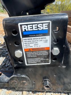 Reese 5th wheel sliding hitch