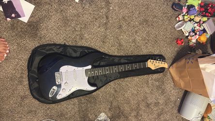 Electric bass guitar