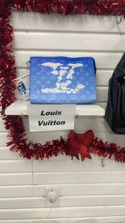 Louis Vuitton Purse 