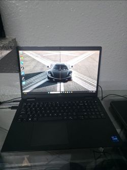 Dell latitude 3520 core i7 11th gen