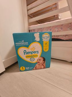 Pampers 164 count size 1 new in box!