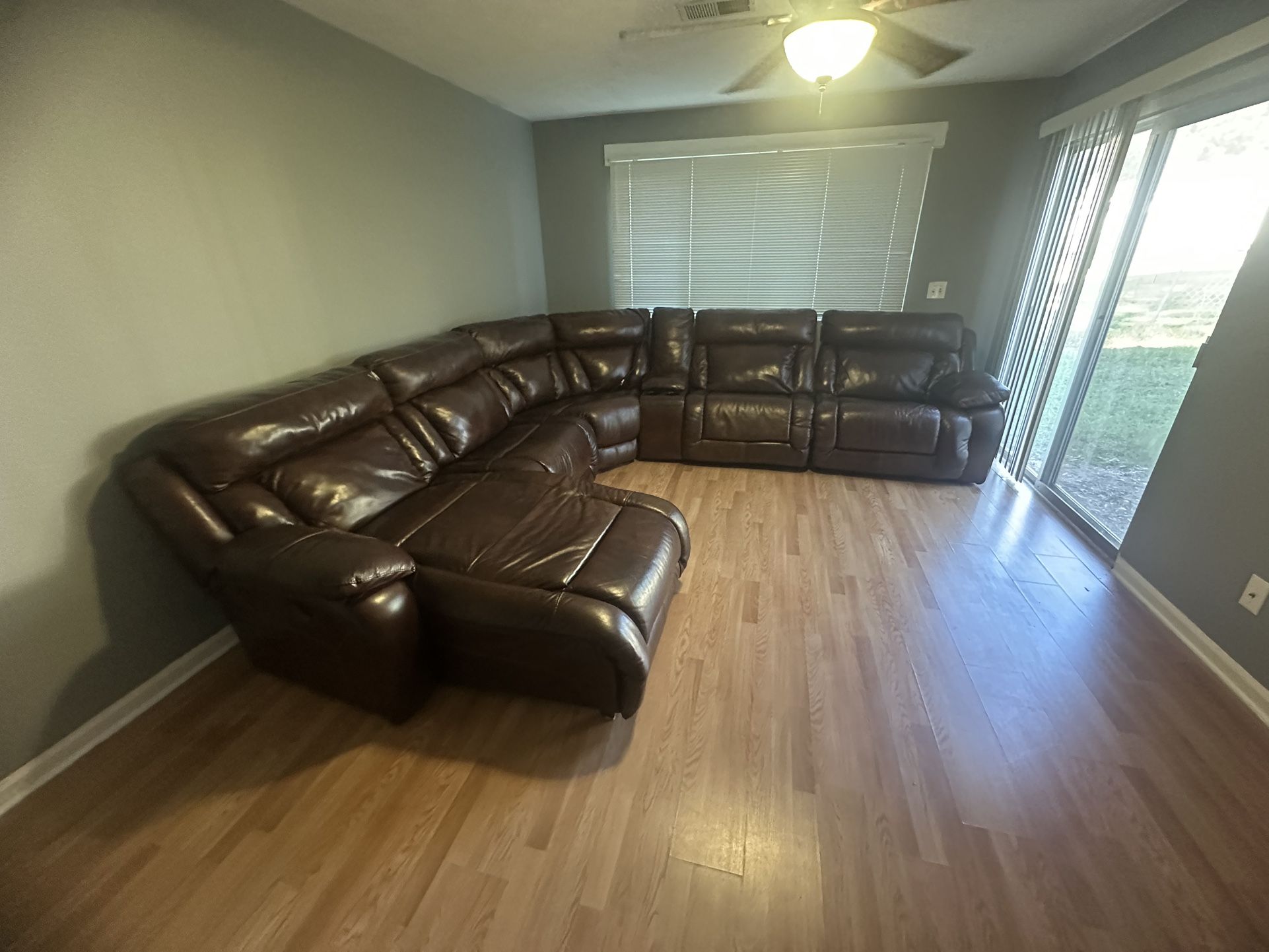 La Z Boy Big Power Leather Sofa Recliner