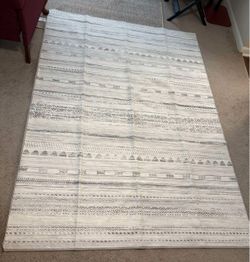 Area rug