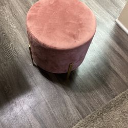Small Chair Pink