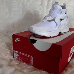 Nike Huarache City (GS) 7y