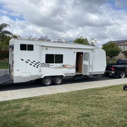 Camper Toy Hauler Trailer 