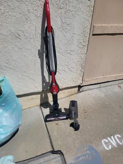 Dirt Devil Vacuum