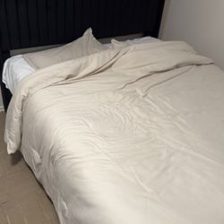 King Bed & 13 Inch Mattress